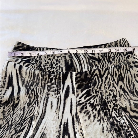 Reitmans Black and White Coordinated Skirt and Top Set Flowy Women's Size S/7 - Picture 13 of 16